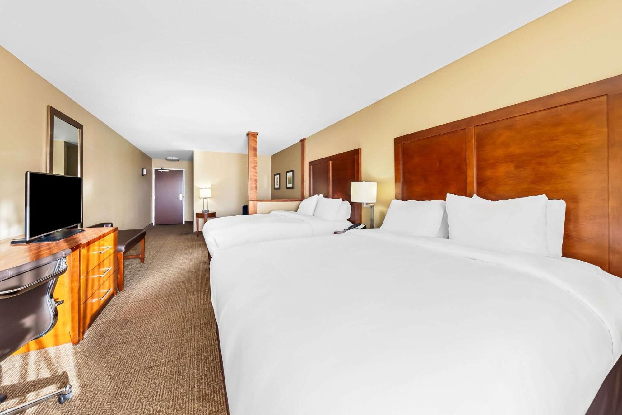 רוצ'סטר Comfort Inn & Suites West - Medical Center מראה חיצוני תמונה