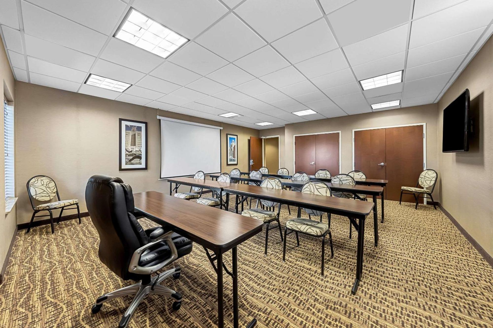 רוצ'סטר Comfort Inn & Suites West - Medical Center מראה חיצוני תמונה