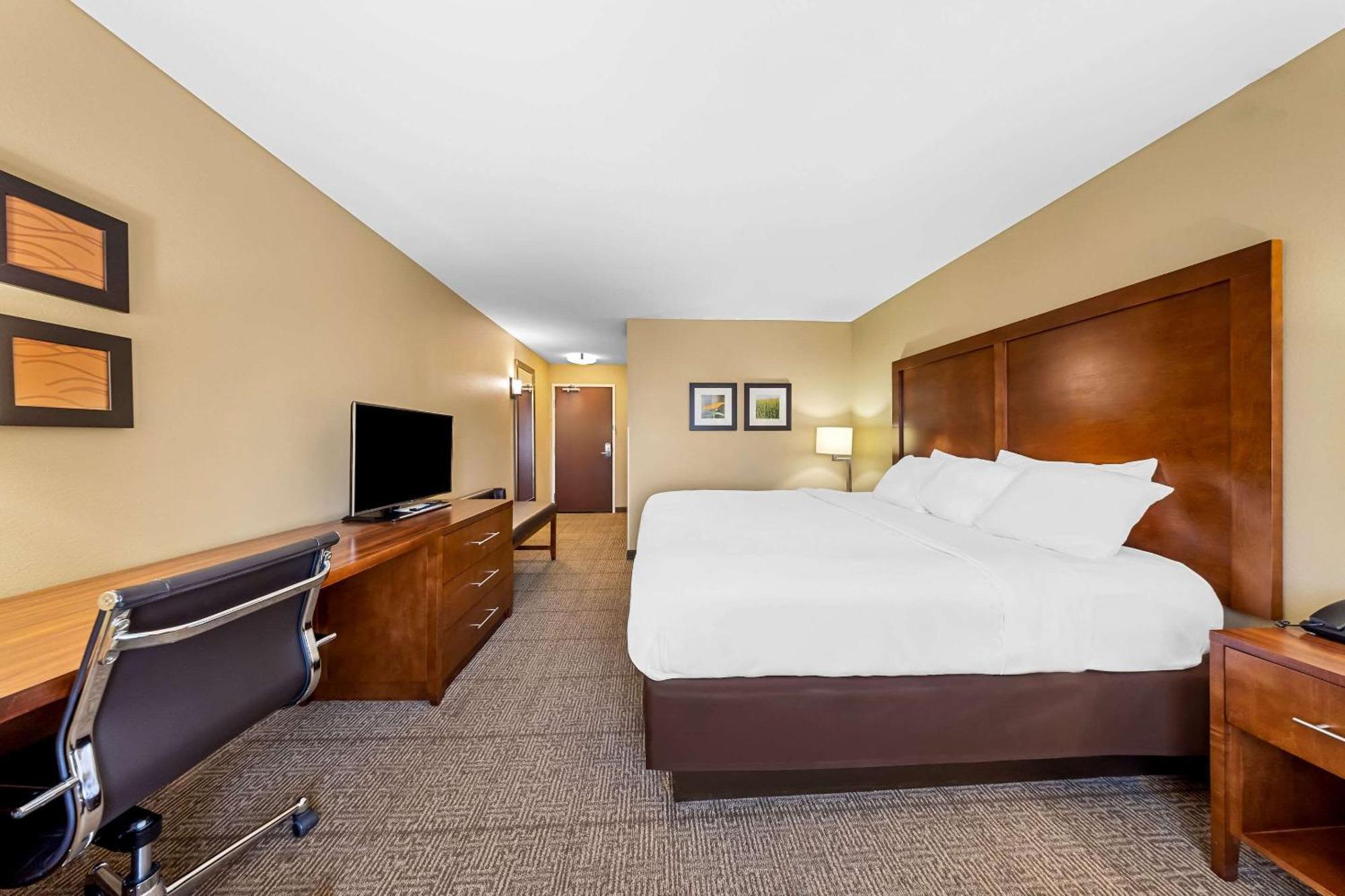 רוצ'סטר Comfort Inn & Suites West - Medical Center מראה חיצוני תמונה