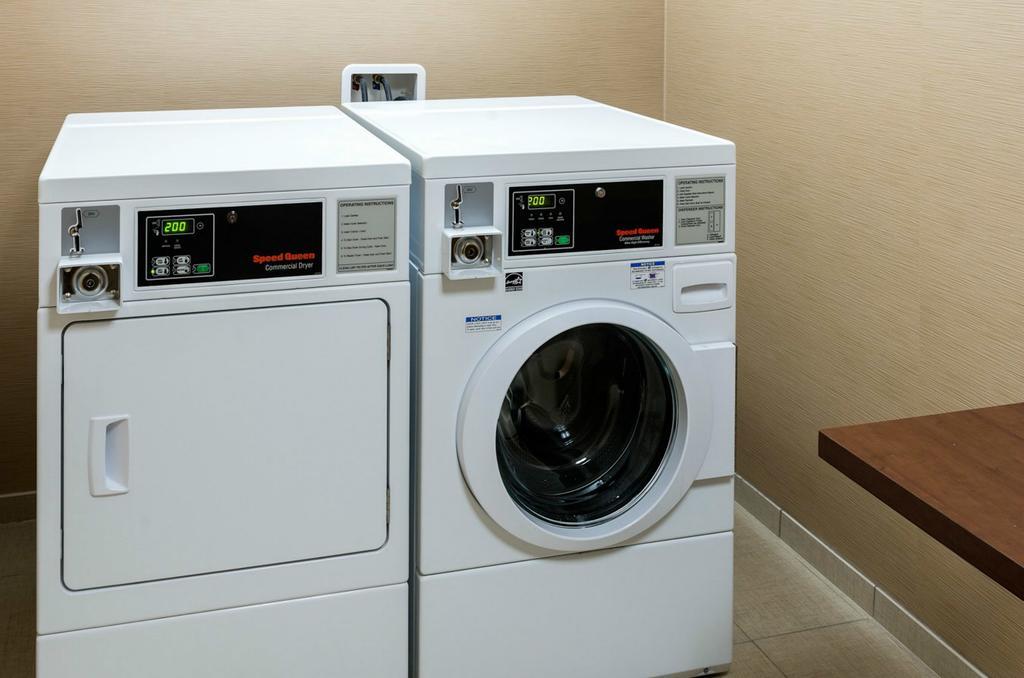 רוצ'סטר Comfort Inn & Suites West - Medical Center מראה חיצוני תמונה